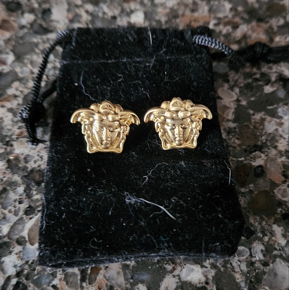 VERSACE STUDS